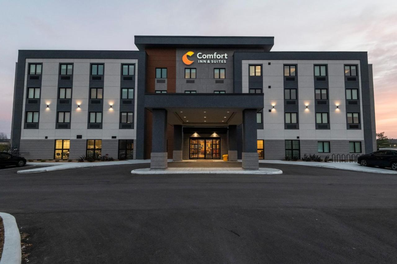 Comfort Inn & Suites Carleton Place Exterior foto